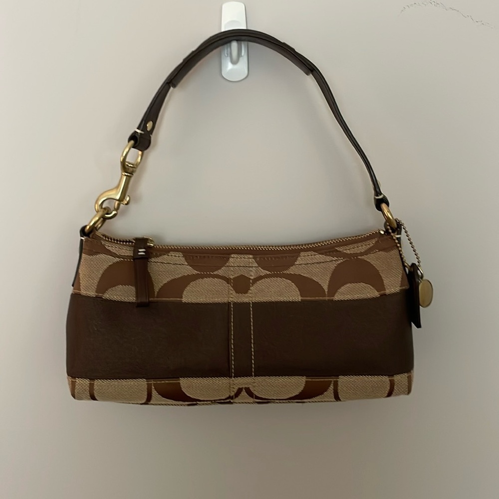 Coach shoulder bag